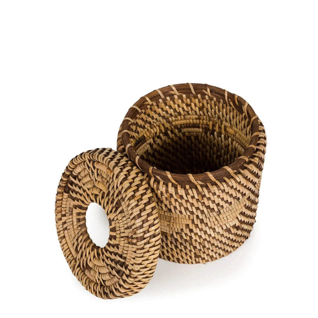 Rattan Tissue Holder