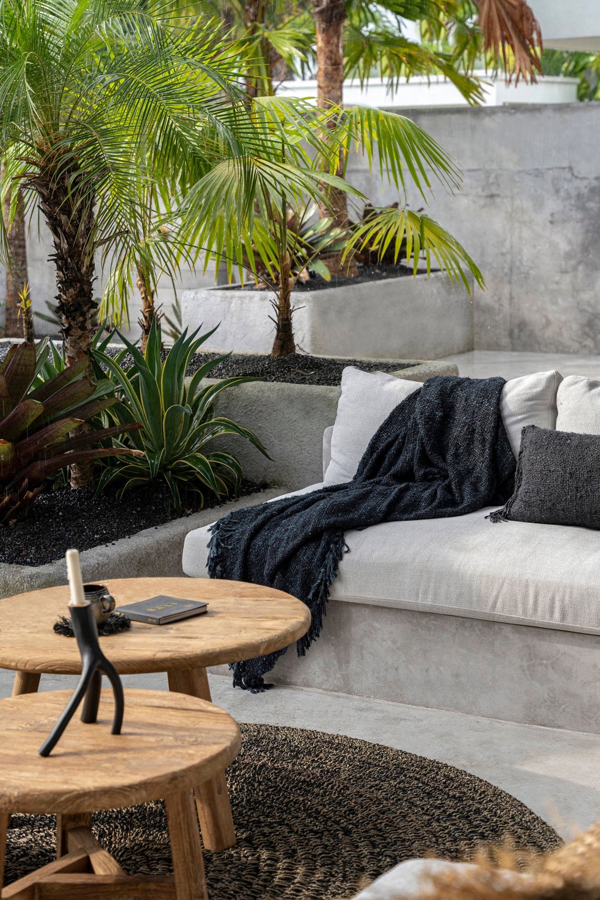 Couverture noire en coton