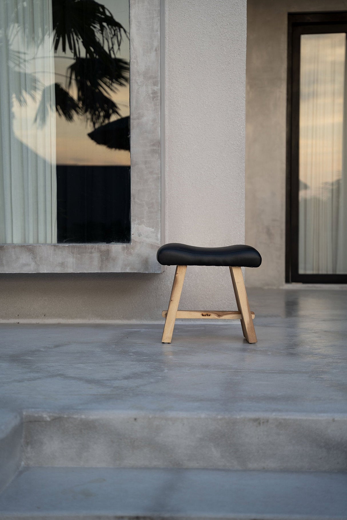 STAR Stool - Suar Wood & Leather Seat Stool