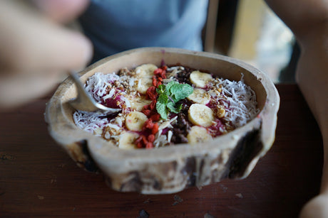 Fresh and Delicious: Tropical Coconut Bowl Snack Recipe