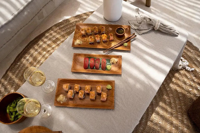 This beige linen tablecloth offers a soft, luxurious feel and timeless style, making it ideal for both casual and formal dining occasions