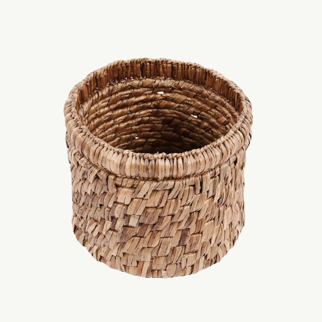 Choppy Mand Laundry Basket – Handwoven Water Hyacinth with Diagonal Weave