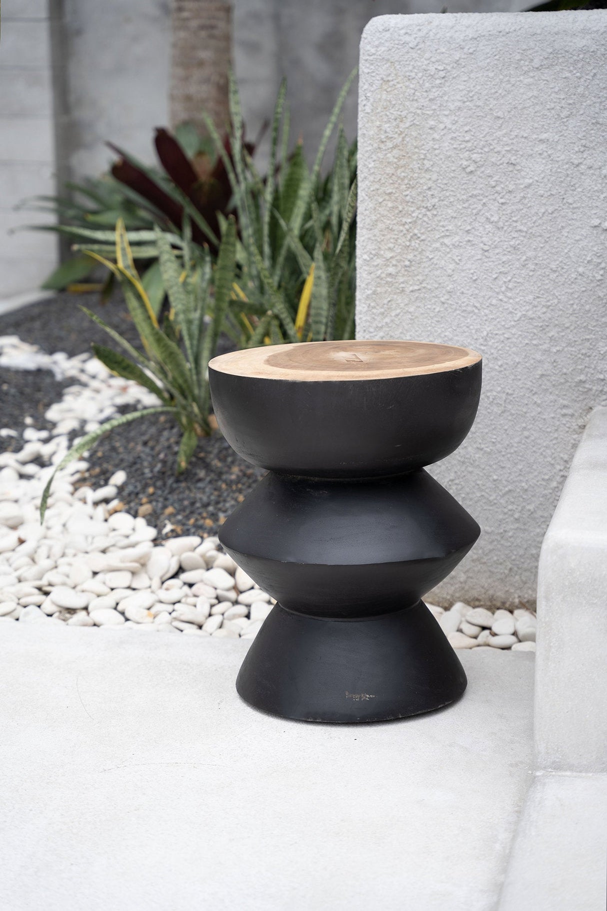 The KULUN Stool