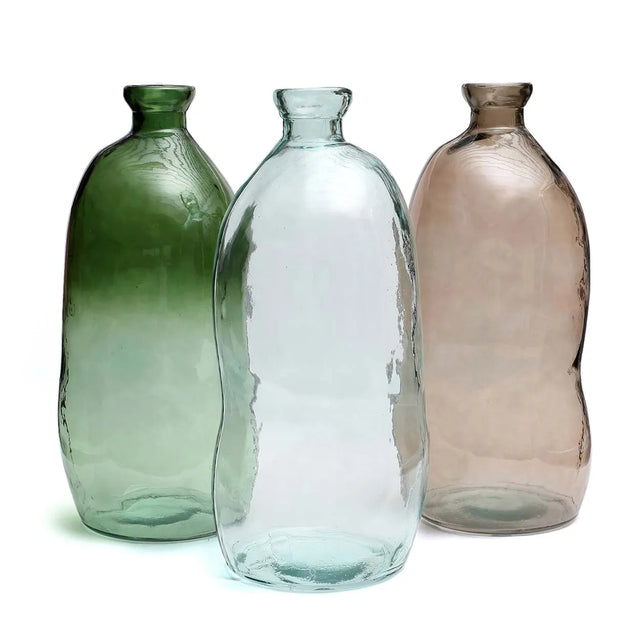 This blue Jinsuo Vase brings sophistication to any space, made from eco-friendly recycled glass for a stylish and sustainable decor piece