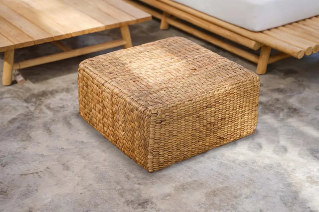 Functional and stylish hyacinth square pouffe, handwoven with sustainable fibers, perfect for seating or as a decorative accent