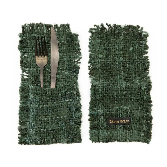 Enhance your table décor with this elegant dark green cotton cutlery pouch, designed for a silk-like finish. Ideal for upscale dining settings.