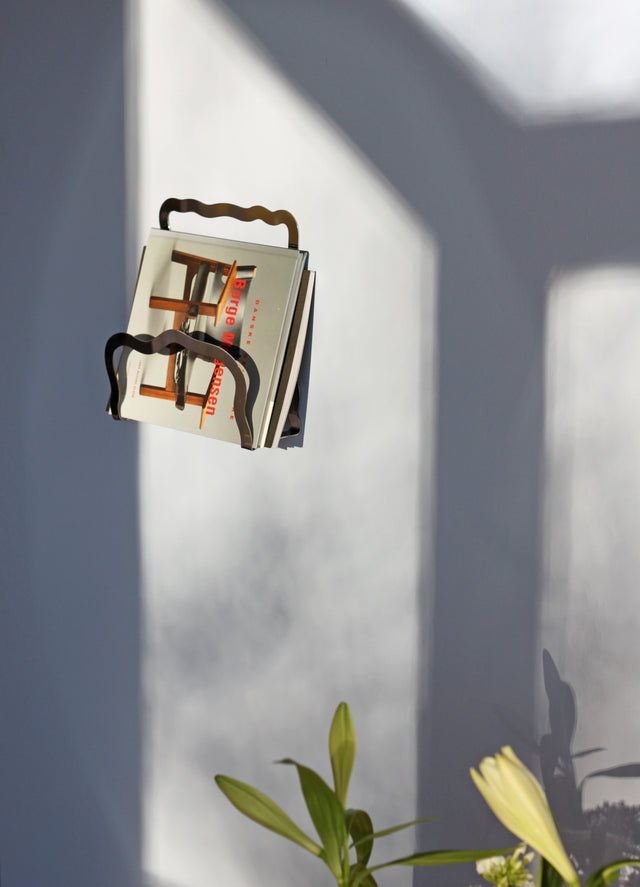 Wall-Mounted Magazine Holder - Glossy Chrome with Artistic Wave Design by Stences Stences