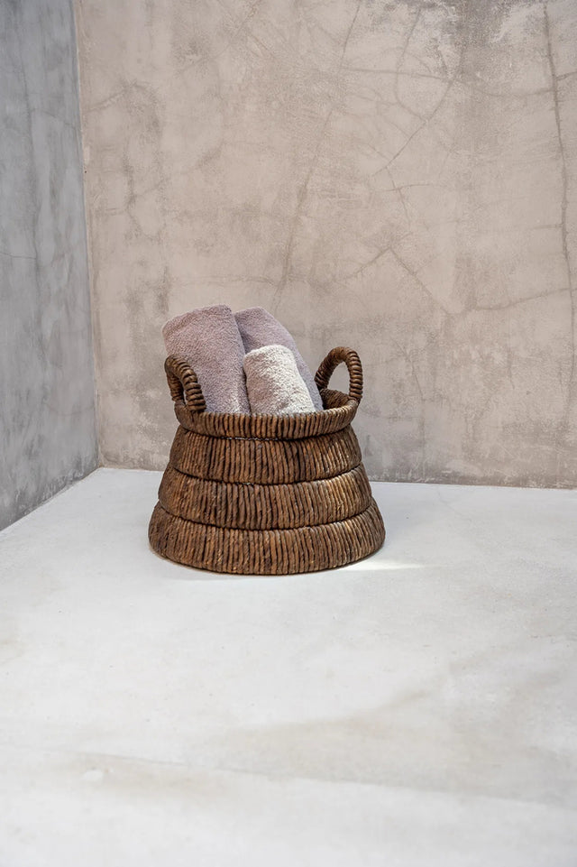 Bohemian-Style Handwoven Basket – Durable & Aesthetic Home Accessory