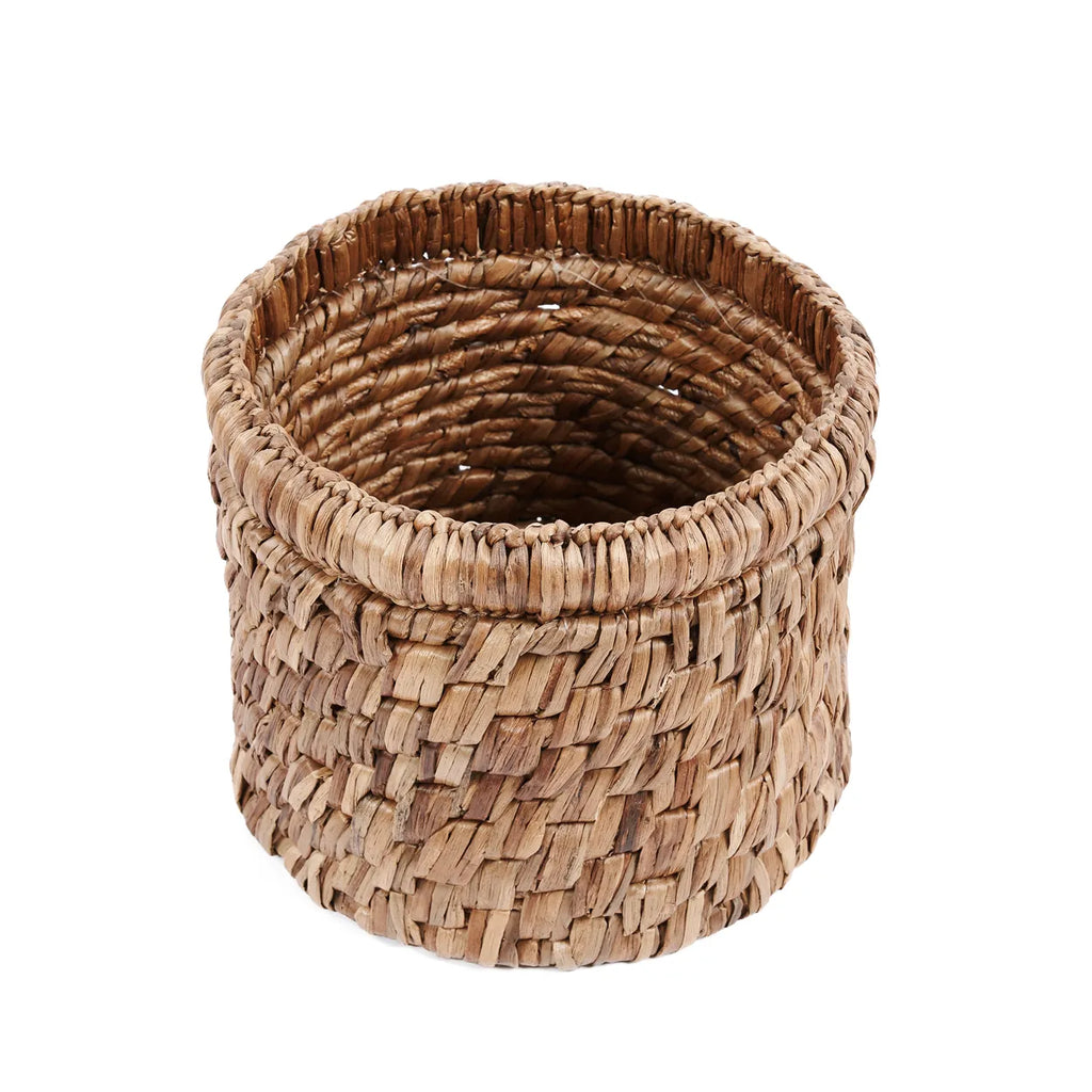 Choppy Mand Laundry Basket – Handwoven Water Hyacinth with Diagonal Weave